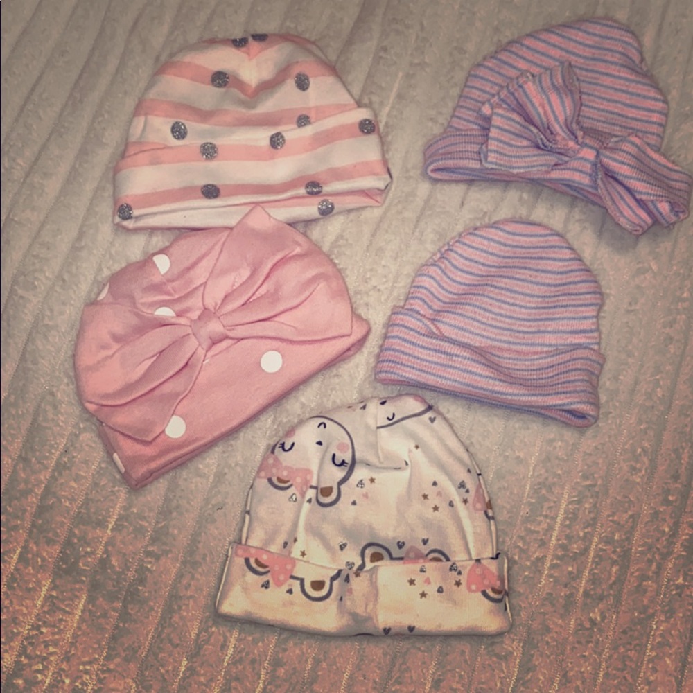 Newborn hats - 5 for 1